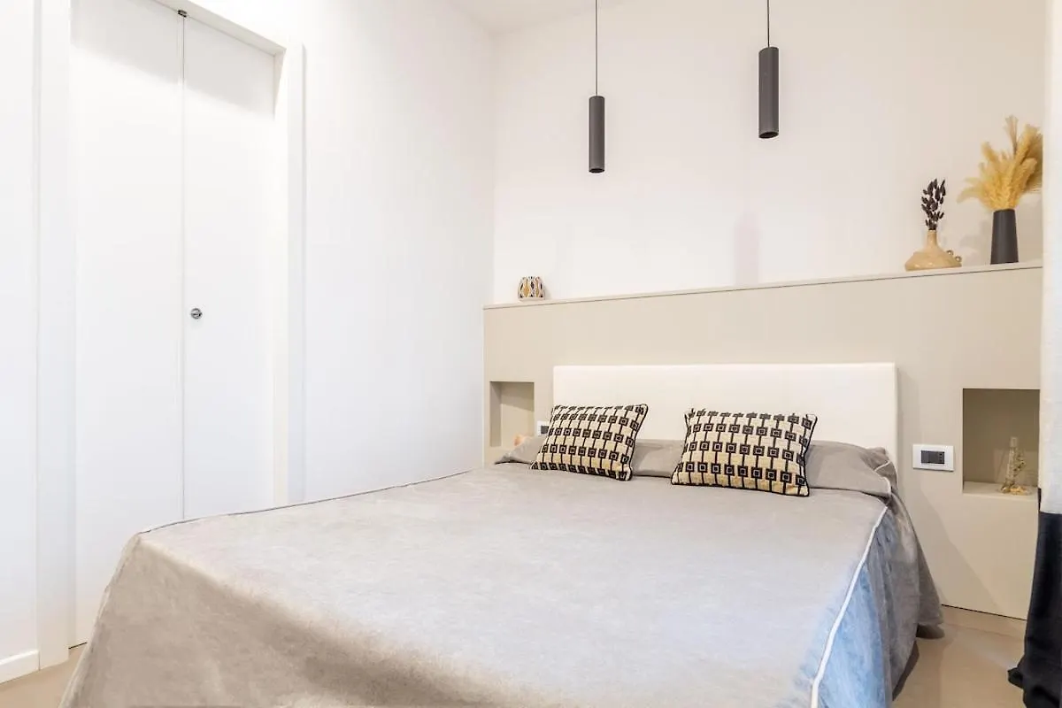 Duomo Centrale Stylish Double Suite Near Metro 米兰 意大利