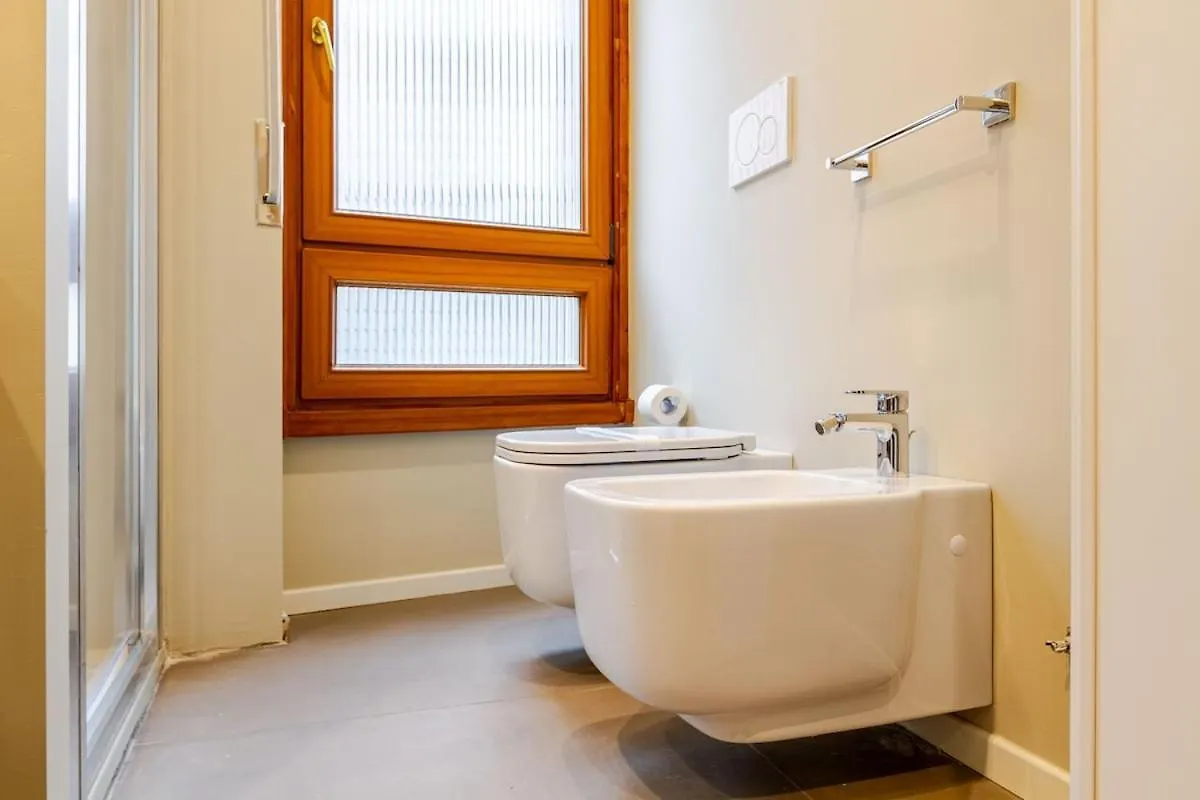 Duomo Centrale Stylish Double Suite Near Metro 米兰 意大利