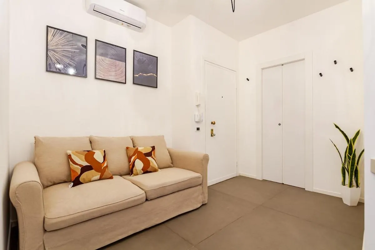 公寓 Duomo Centrale Stylish Double Suite Near Metro 米兰 意大利