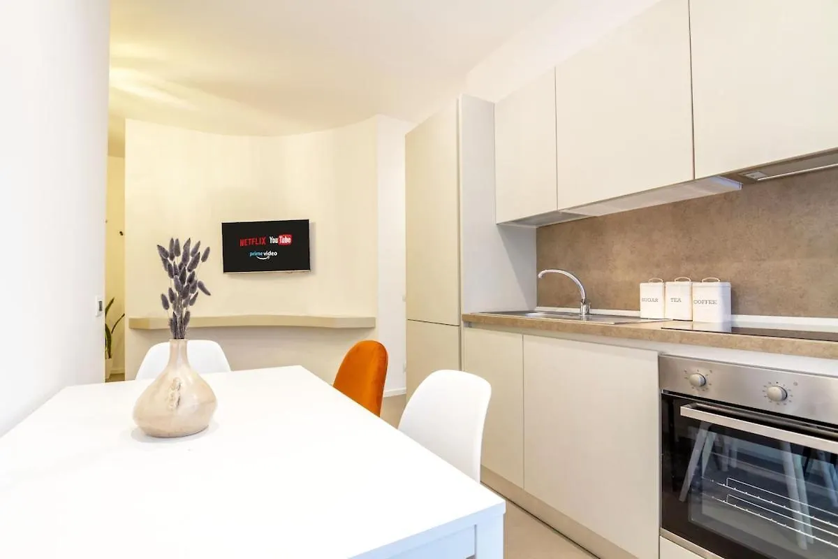Duomo Centrale Stylish Double Suite Near Metro 米兰