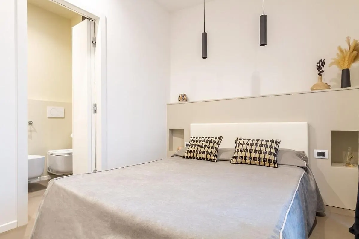 Duomo Centrale Stylish Double Suite Near Metro 米兰