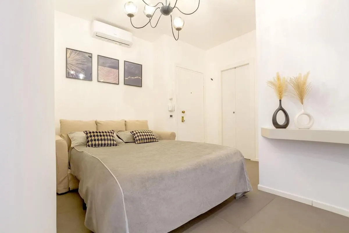 Duomo Centrale Stylish Double Suite Near Metro 米兰 0*,