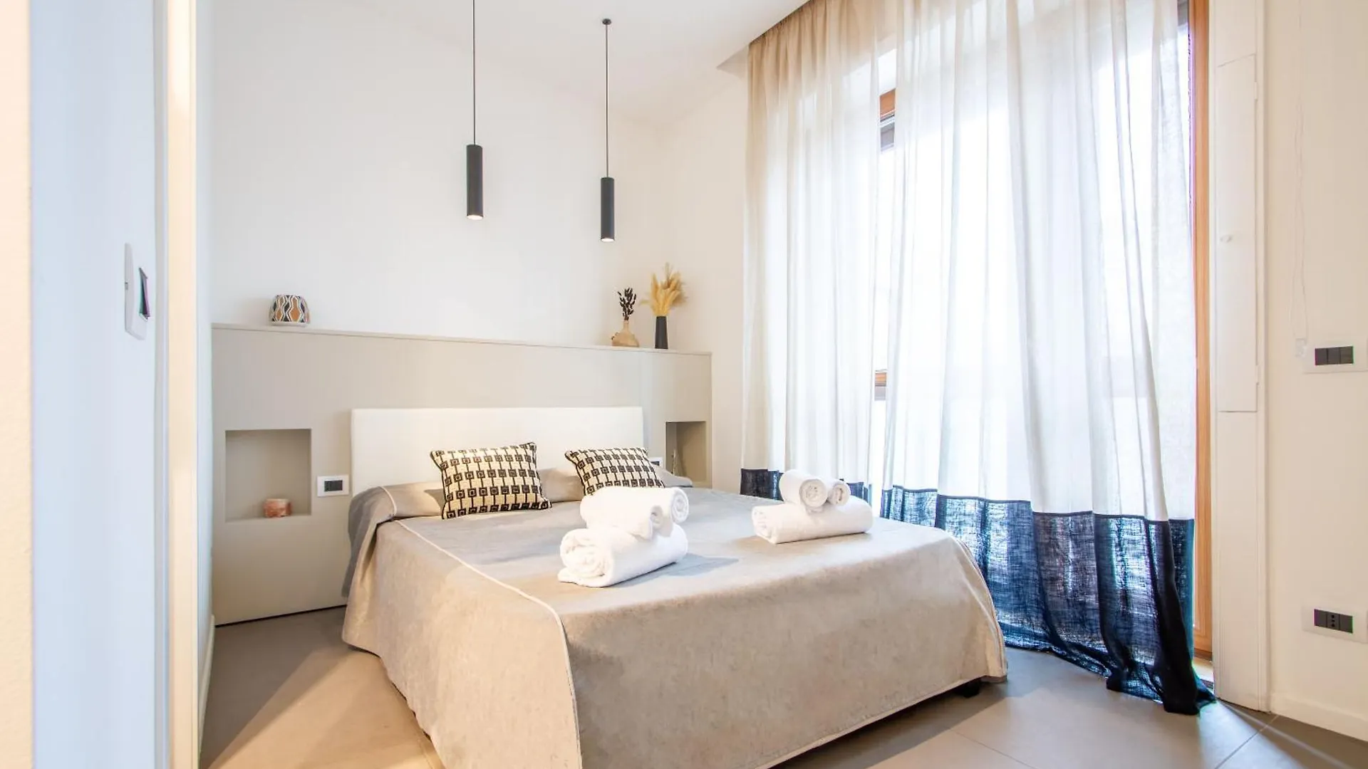 Duomo Centrale Stylish Double Suite Near Metro 米兰 0*,