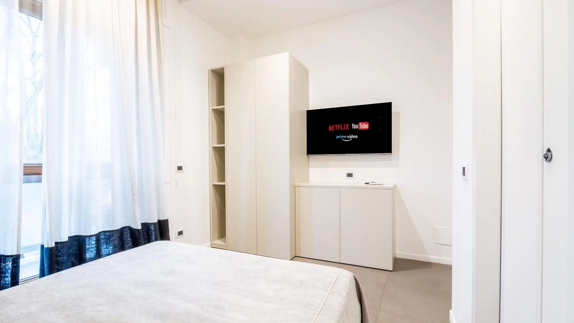 Duomo Centrale Stylish Double Suite Near Metro 米兰 公寓